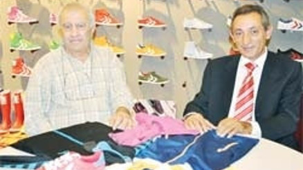 Fasondan bıktı tek markayla uçtu