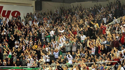 Beşiktaş IFe iki maç seyircisiz oynama