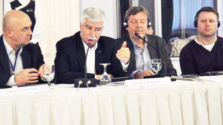 Bilgi anayasal hak