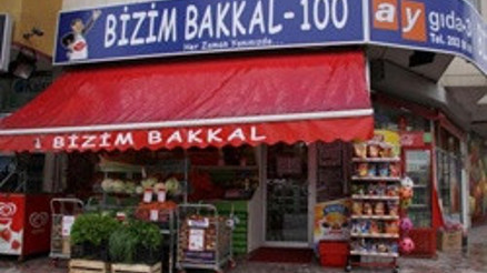 “Bakkal amcayı” “Bizim Bakkal” kurtardı “Bakkal amcayı” “Bizim Bakkal” kurtardı