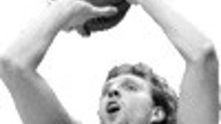 Mavericks outlast Suns in tight race for NBA playoffs