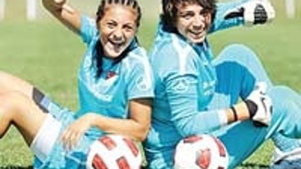 Sahaya çıktılar ABD’den bursu kaptılar Sahaya çıktılar ABD’den bursu kaptılar