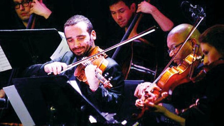 Kemanıyla dünyayı fethetti