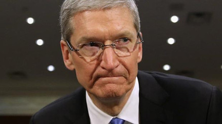 Apple hisseleri 1 dakikada 1 milyar dolar eridi