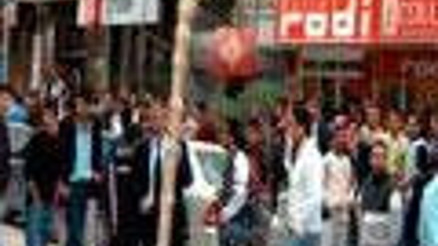 Hakkari’de sağduyu çağrısı