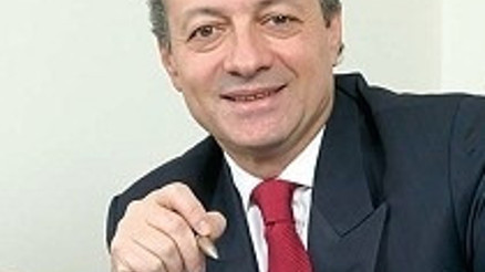 Türkiye kolumu kanadımı kırdı büyük hayal kırıklığı yaşıyorum Türkiye kolumu kanadımı kırdı büyük hayal kırıklığı yaşıyorum