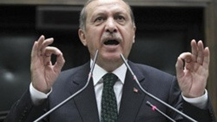 Başbakandan eylemcilerin sığındığı otele şok suçlama