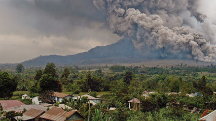 24 saatte 30 kez püskürdü