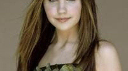 Hollywoodun yeni gözdesi