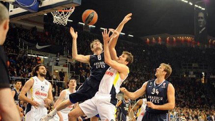 Anadolu Efes 63 - 71 Fenerbahçe Ülker