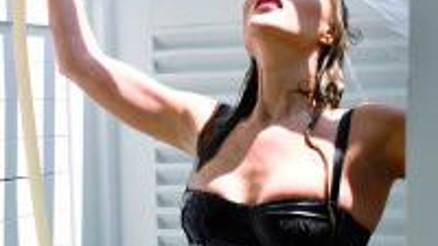 Suyla gelen seksapel