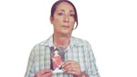 Manşetle şehidini arayan anne