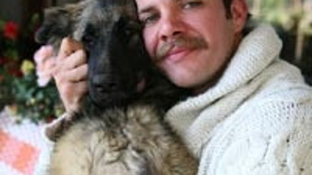 Çilek yetiştiren canavar olur mu