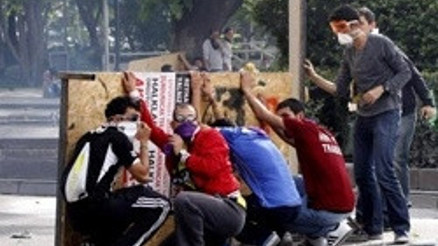 Ankara ve İzmir yine karıştı