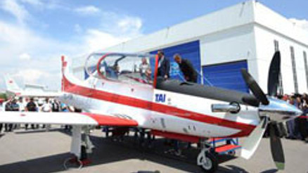 İlk uçuşunu gerçekleştirdi