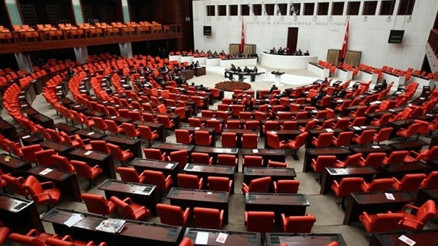 MEB bürokratları ve YÖK üyeleri vekillik için istifa etti
