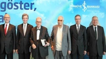 İş Bankasından bu yıl da 1 milyon öğrenciye kitap