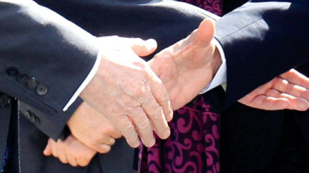Kıbrıs müzakereleri başladı Kıbrıs müzakereleri başladı