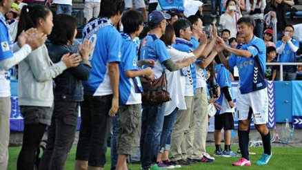 Dünyanın en yaşlı futbolcusu