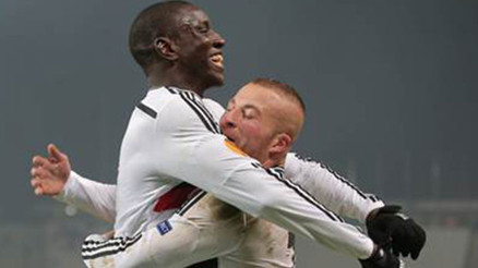 Beşiktaş 2 - 1 Partizan (Maçın geniş özeti ve goller - İzle) Beşiktaş 2 - 1 Partizan (Maçın geniş özeti ve goller - İzle)