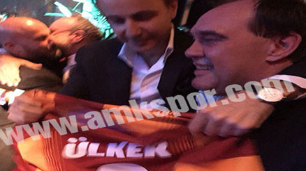Yıldıırm Demirörene büyük sürpriz