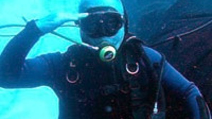 Deniz altında 600 metrekarelik Türk Bayrağı