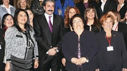 Sözde namus bahane olmasın Sözde namus bahane olmasın