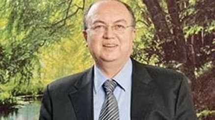 Orkide zirve yolunda