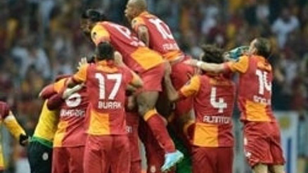 ŞAMPİYON GALATASARAY ŞAMPİYON GALATASARAY