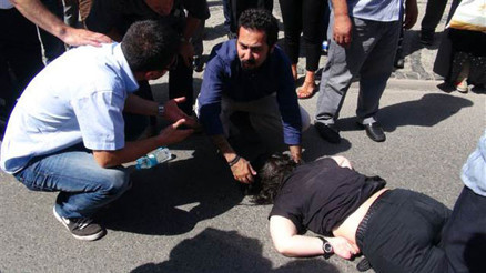 Başbakan Erdoğanın evinin önünde kaza: 2 yaralı