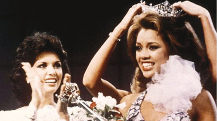 32 yıl sonra tacını aldı