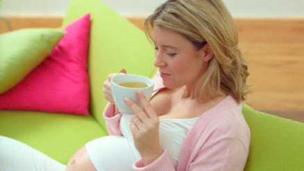 Ölçüsüz içilen bitki çayları hamilelikte riskli Ölçüsüz içilen bitki çayları hamilelikte riskli