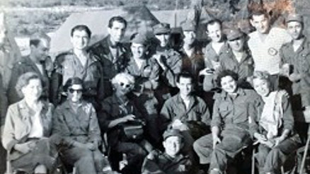 Türk üniformalı Marilyn