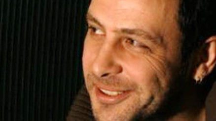 Devlet baba hep mi döver Bir dinle, biraz da bizi sev