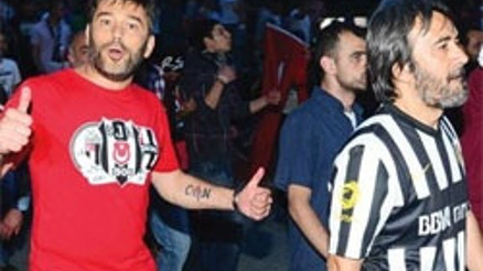 Çarşı’ya katıldı