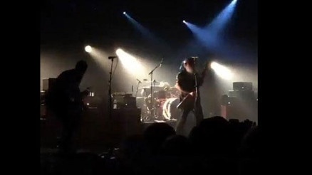 Paris saldırıları sırasında Bataclan’da sahne alan grup ilk defa olayları anlattı