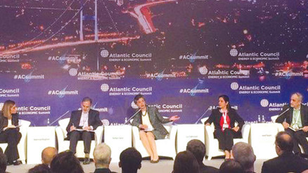 Düşük petrol fiyatları İran’ı cazip kılıyor