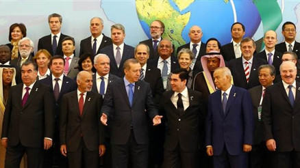 Cumhurbaşkanı Erdoğan, Türkmenistanda Tarafsızlık Konferansına katıldı