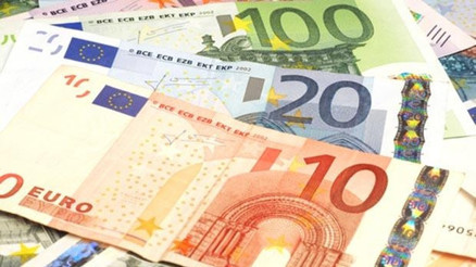 Euro güne nasıl başladı Euro ne kadar oldu Euro 2016’da ne olur Nasıl seyreder 04 Ocak 2016 Pazartesi
