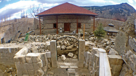 Bu kez Antalyada restorasyon skandalı