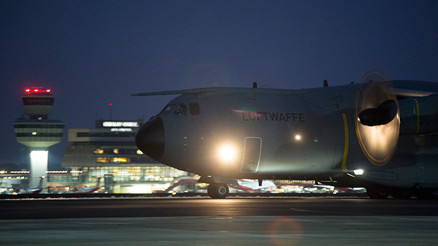 Türkiye hain saldırıda ölen misafirlerini uğurladı Türkiye hain saldırıda ölen misafirlerini uğurladı