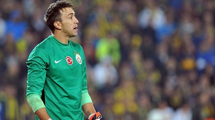 Galatasaraydan 67 transfere 150 milyon euro