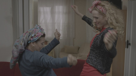 Wilma Elles: Temel ile Dursun fıkraları beni çok güldürüyor