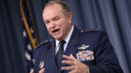 NATO: Rusya mülteci krizini silah olarak kullanıyor