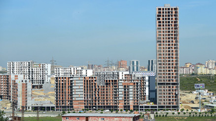 Dar gelirli ev istiyor, müteahhit ‘arsa pahalı, mümkün değil’ diyor