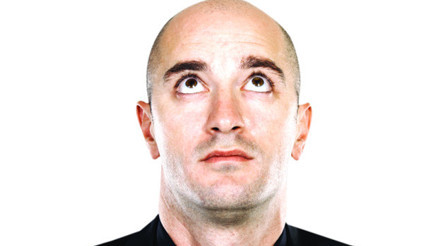 Kellik ve beyaz saç tarih mi oluyor