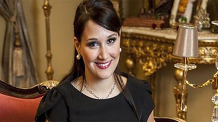 Gupse Özay kimdir