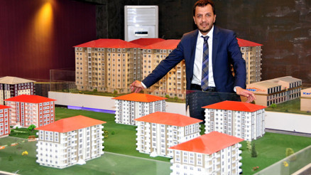 Maketten ev satan işadamı Ahmet Metin Karadayıya 1400 yıl hapis istendi Maketten ev satan işadamı Ahmet Metin Karadayıya 1400 yıl hapis istendi