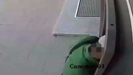 ATM dolandırıcısı suçüstü yakalandı