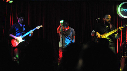 Gri Oda: Omuzlarımız dünyanın yükünü sırtlanıyor